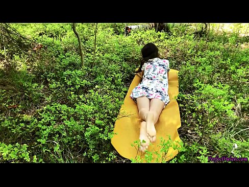 ❤️ Stranger on Tinder Masturbates My Pussy and Fucks Passionately in the woods (En främling på Tinder onanerar min fitta och knullar passionerat i skogen) ❤️❌ Fucking at us sv.pornsexphoto.ru ﹏